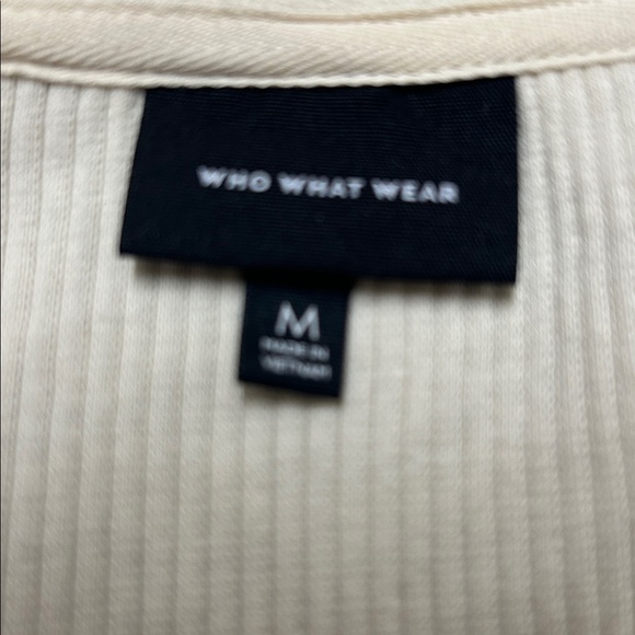 Who What Wear Cream Puff Sleeve Button-Up Cardigan Sweater Size Medium - Picture 5 of 7